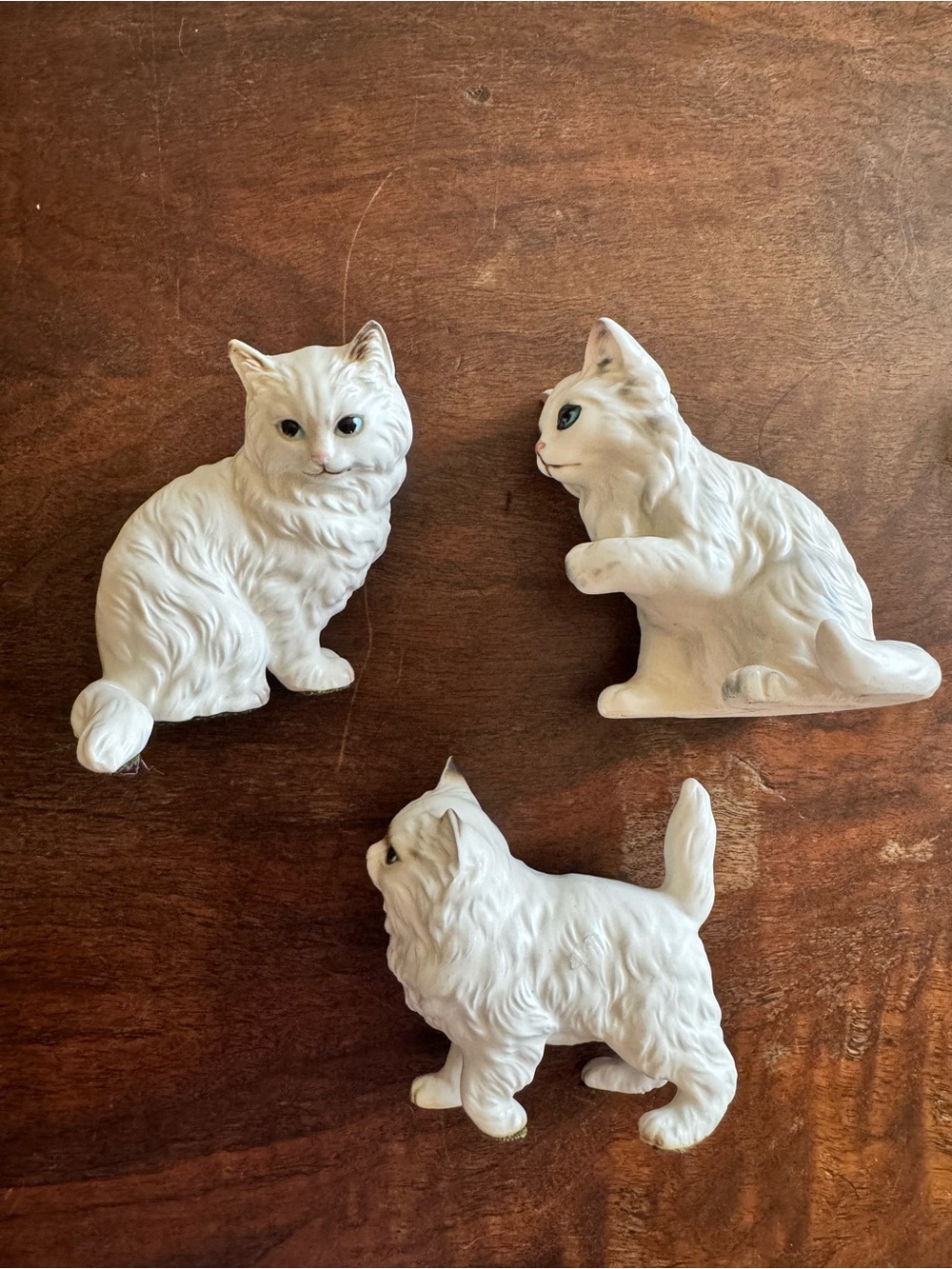 Vintage retro White Persian Cat Figurine Set of 3 - Decorative Pet Statues